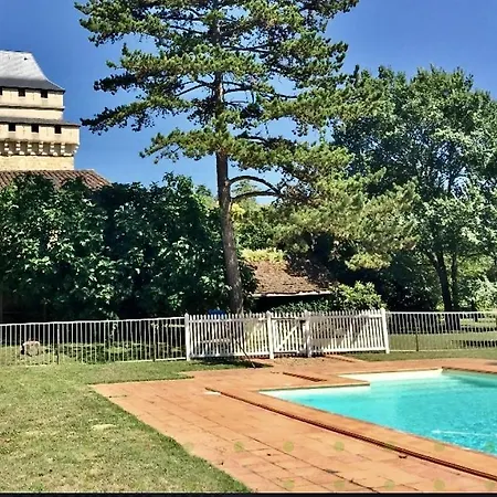 Chateau Dehes 1 D'hote Et 1 * Gazaupouy