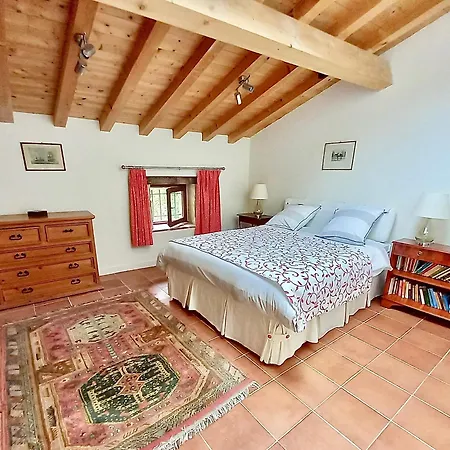 Chateau Dehes 1 D'hote Et 1 Gazaupouy