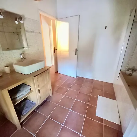 Chateau Dehes 1 D'hote Et 1 بيت للعطل *