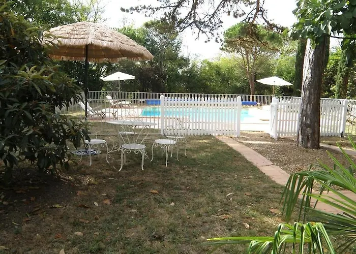 Casa de Férias Château Déhès 1 D'hôte Et 1