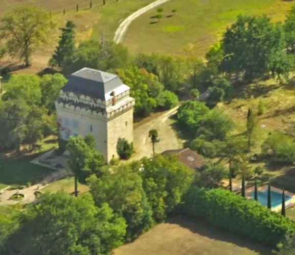Casa de Férias Château Déhès 1 D'hôte Et 1