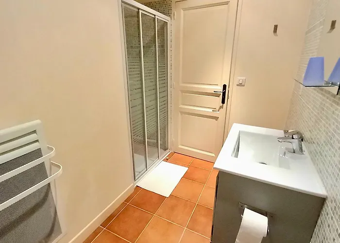 Château Déhès 1 D'hôte Et 1 Casa de Férias Gazaupouy