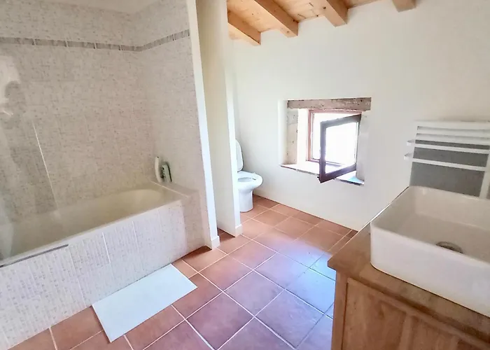 Château Déhès 1 D'hôte Et 1 Gazaupouy