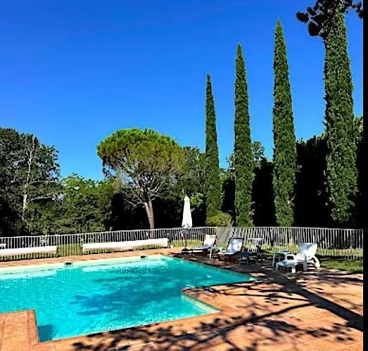 Château Déhès 1 D'hôte Et 1 *